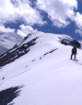 Pokar Khang Peak Climbing